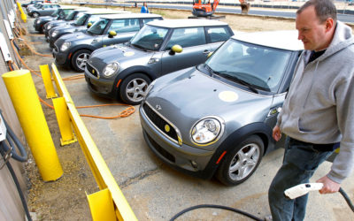 In Two-Way Charging, Electric Cars Begin to Earn Money From the Grid